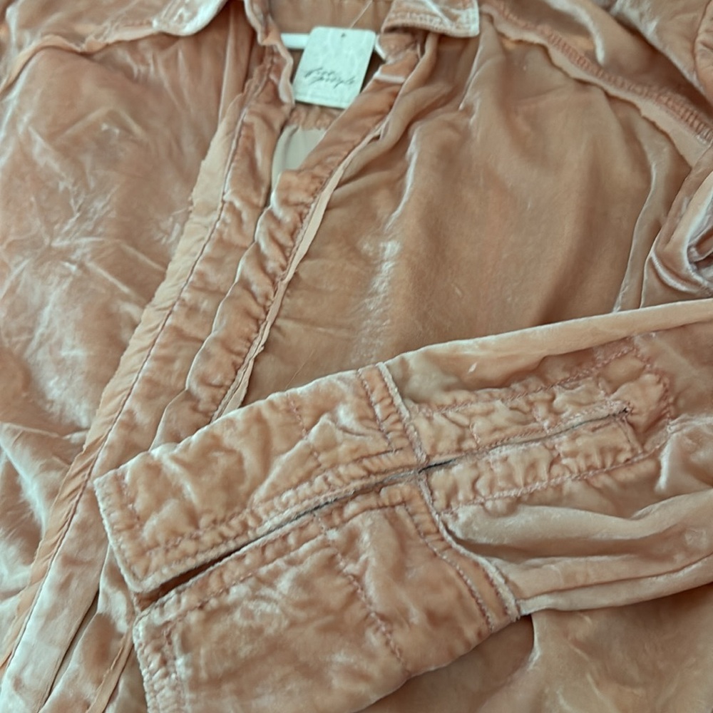 NWT We The Free Sun Blush Velvet Top - Picture 5 of 6